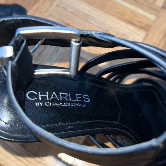 black strappy heels - Picture 4 of 4